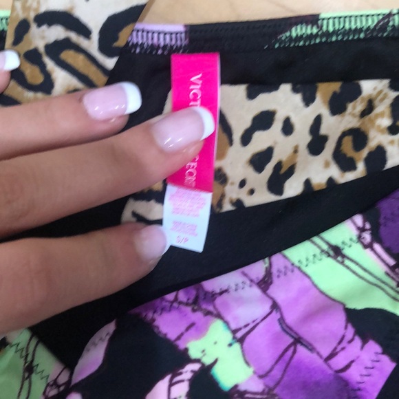 VICTORIA SECRET SWIM - Picture 3 of 4